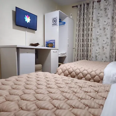 Endi Center 2 아파트 티라나