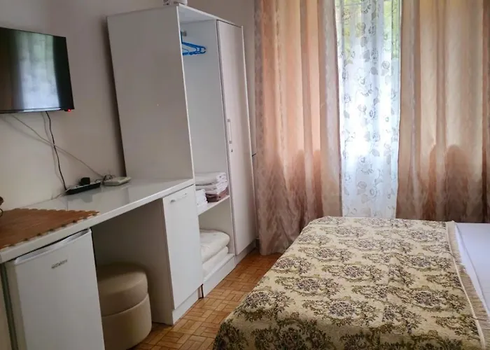 Endi Center 2 * تيرانا